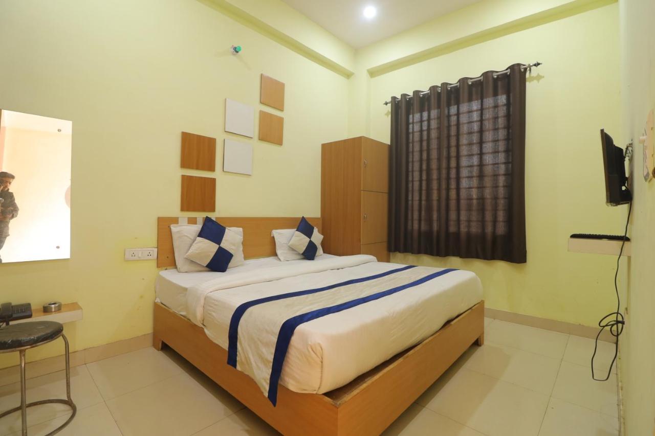 Awesome Home Stay Agra  Zewnętrze zdjęcie